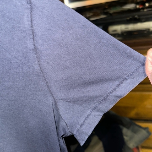 LIKE NEW UNIVERSAL THREAD TOP SIZE LARGE DENIM BLUE - Picture 4 of 5